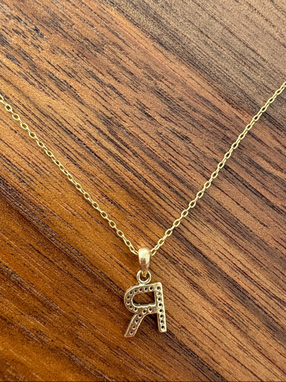 MIDAS 14K Gold Diamond Initial R Necklace Pavé Pendant - Picture 6 of 7